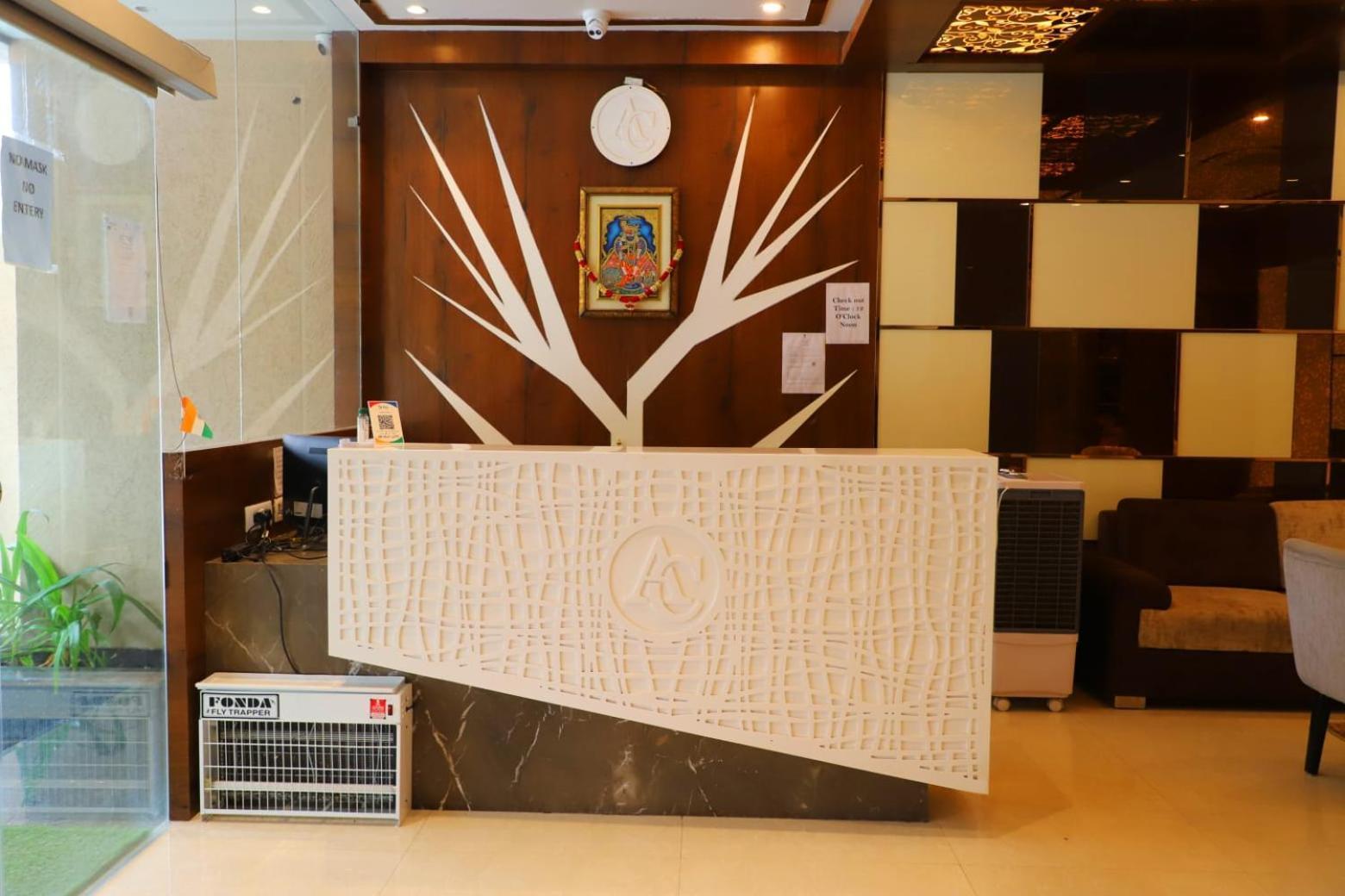 Vrindāvan Ananda Castle酒店 外观 照片